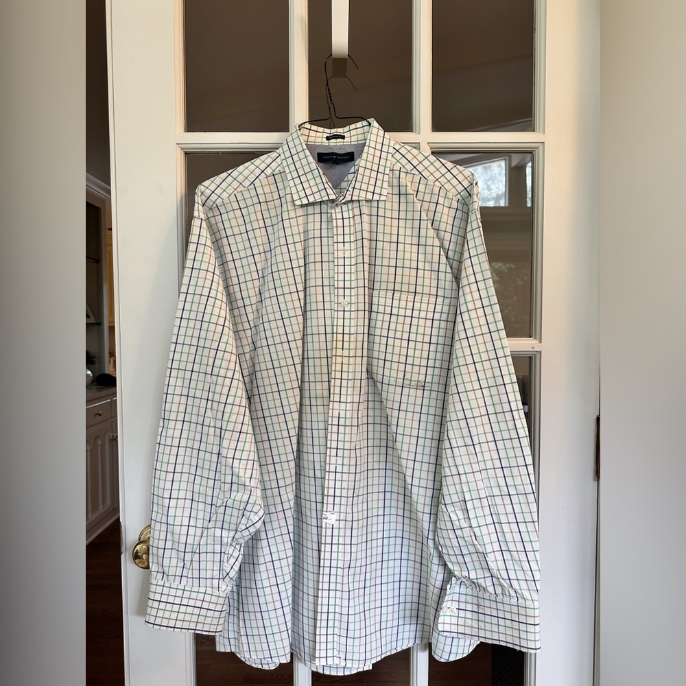 Tommy Hilfiger Regular Fit Plaid Button Up